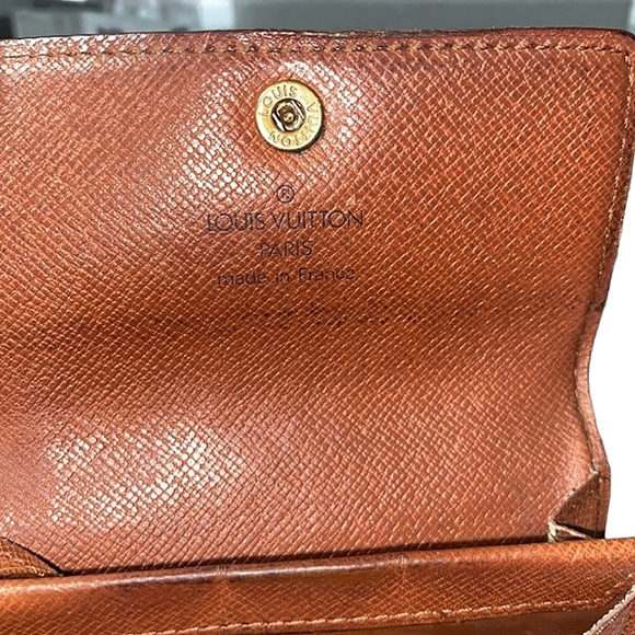 LOUIS VUITTON AUTHENTIC LEATHER COIN PURSE WITH UNBRANDED CHAIN GUC - Picture 5 of 6